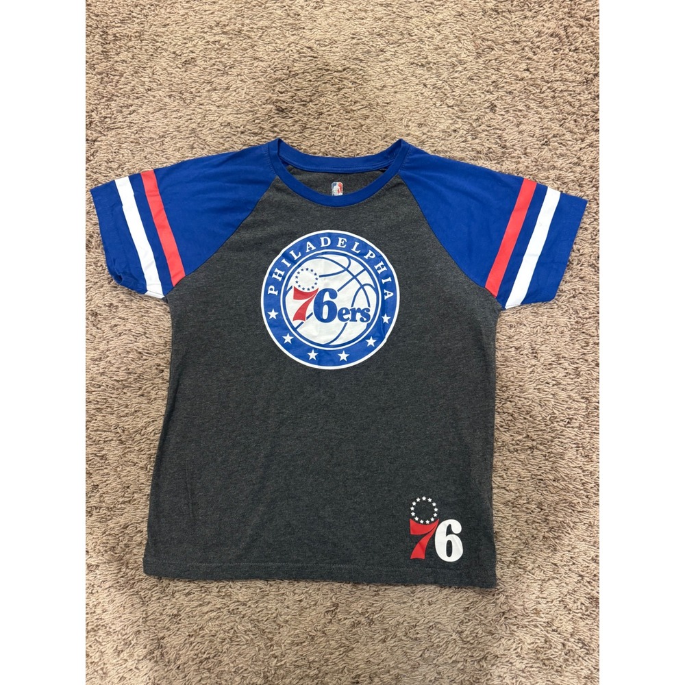 Philadelphia 76ers Youth Raglan Tee – Size Youth‎ 14/16 – Blue/Grey – NBA
